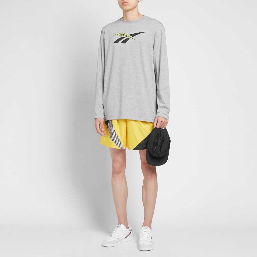 Reebok Long Sleeve Hyper Graphic Tee - 6