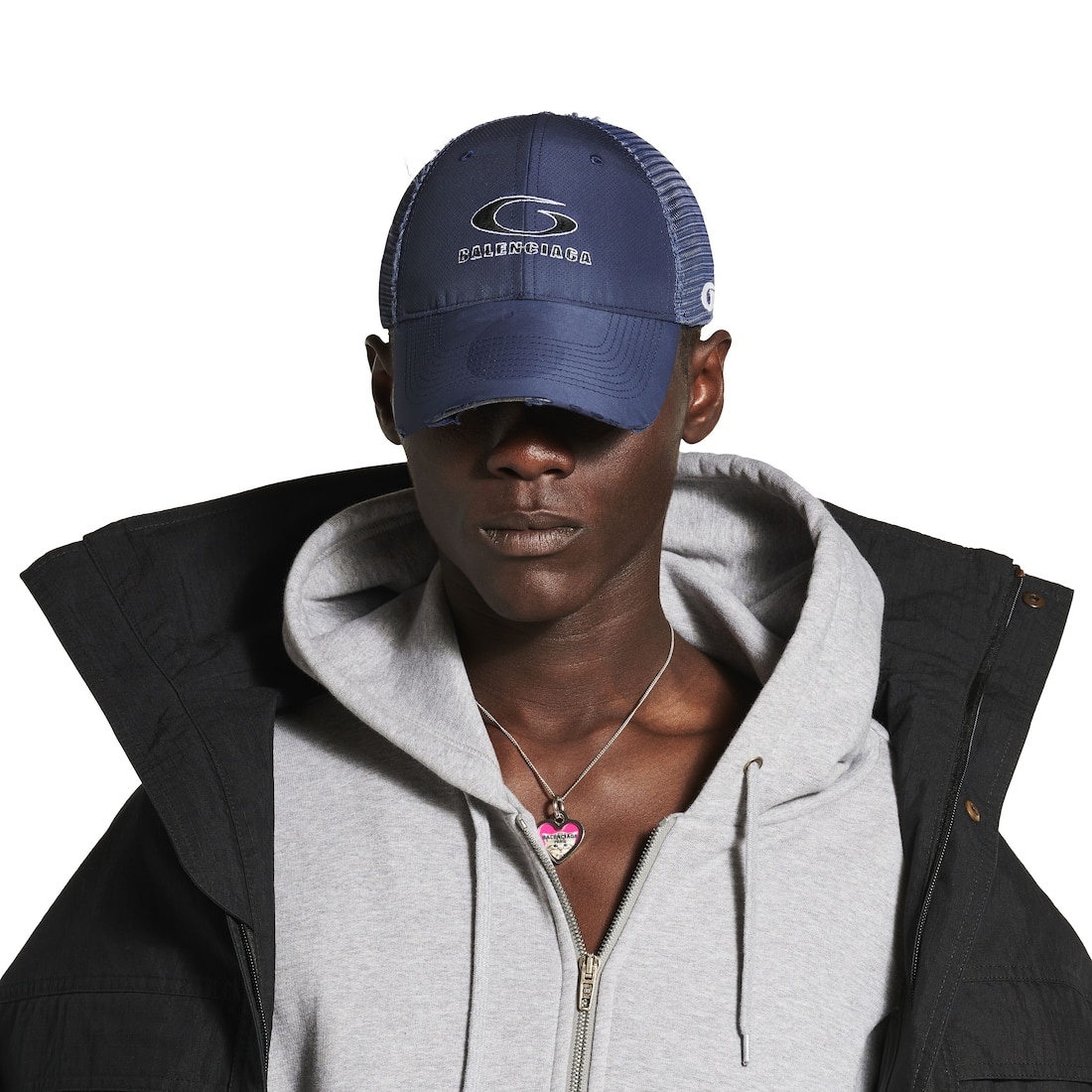 Perforated Trucker Cap in Navy/black - 5