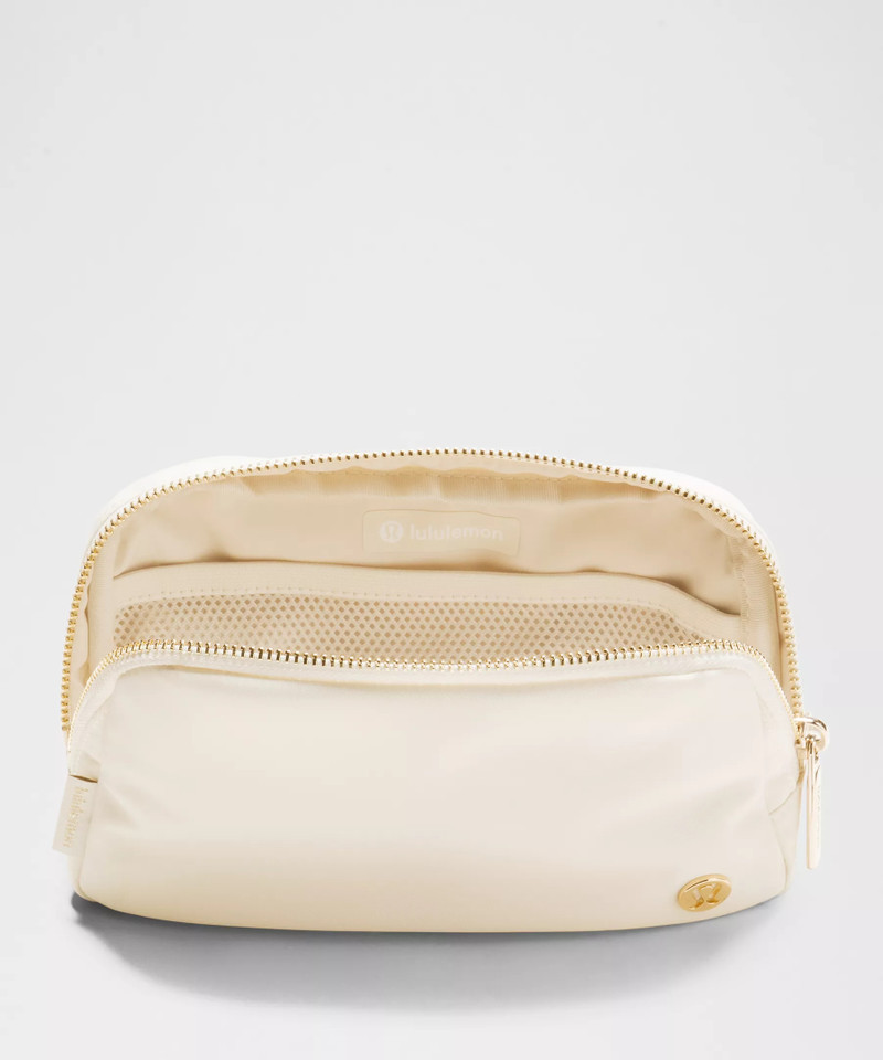 Everywhere Belt Bag 1L *L Monogram Metallic 5