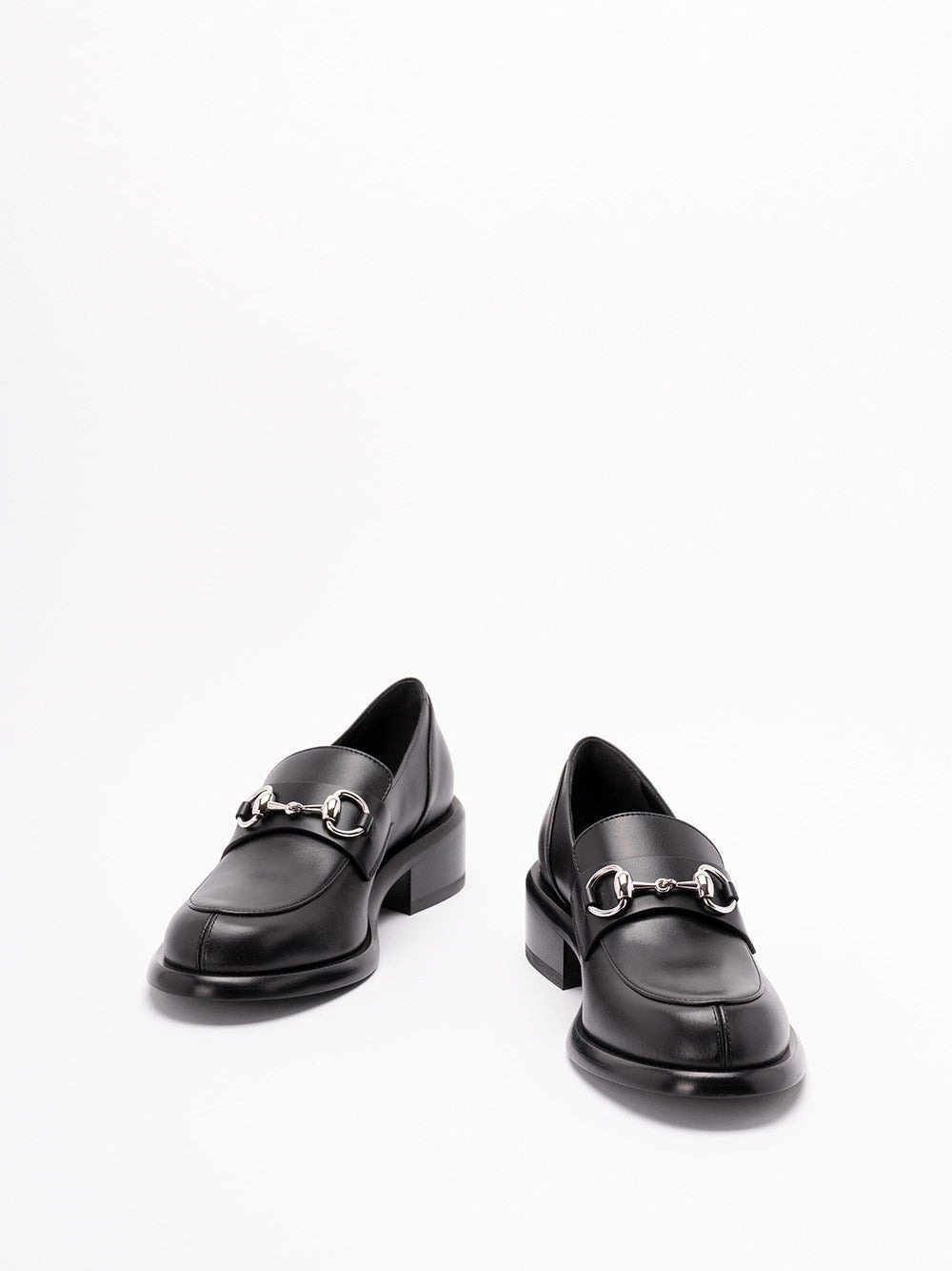 Gucci Women `Savoy` Loafers With `Horsebit` - 2