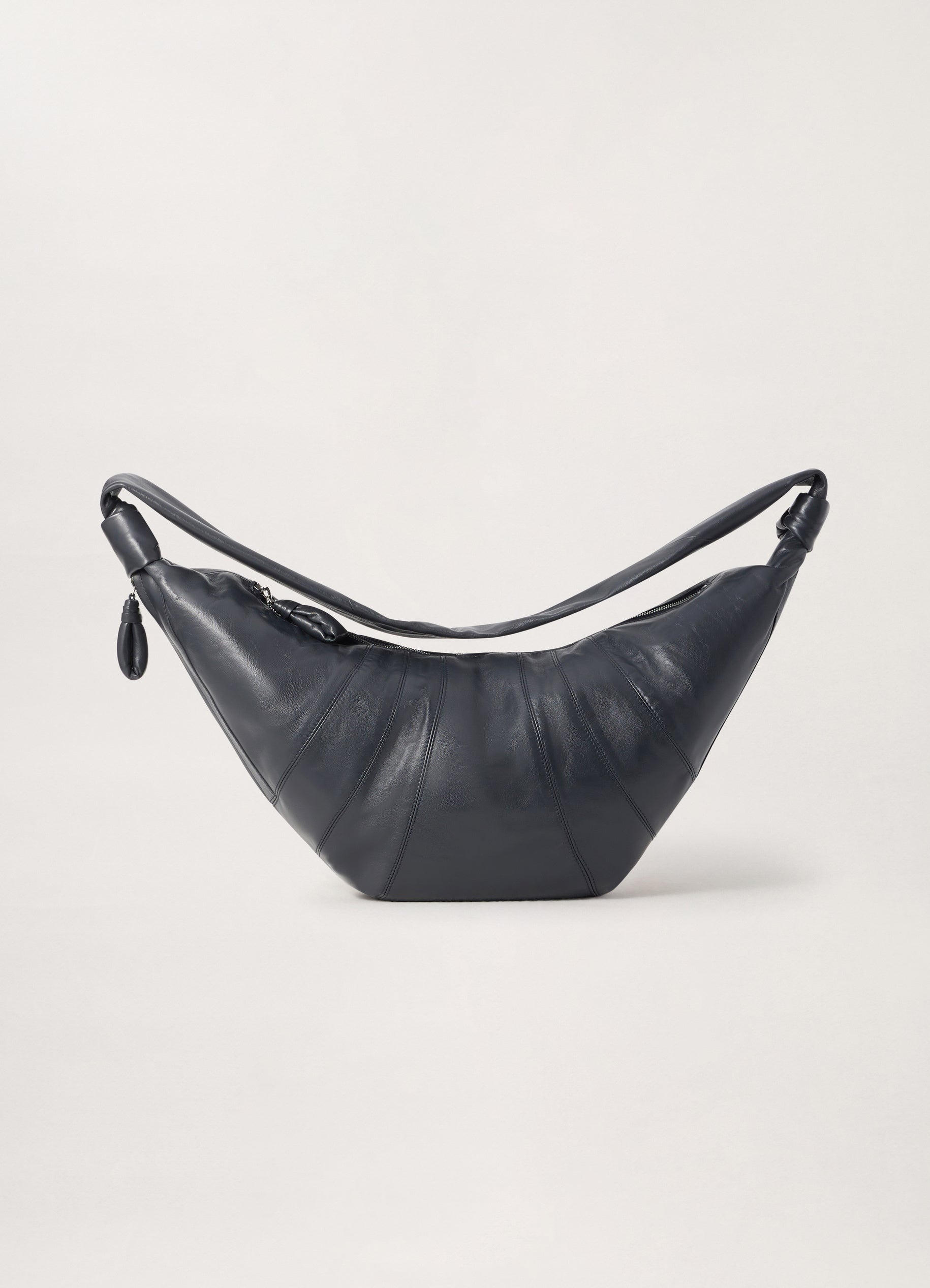 LARGE CROISSANT BAG
SOFT NAPPA LEATHER - 1