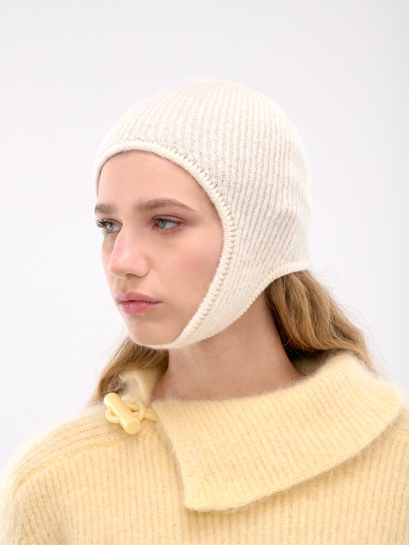 JACQUEMUS The Gros Grain Hood outlook
