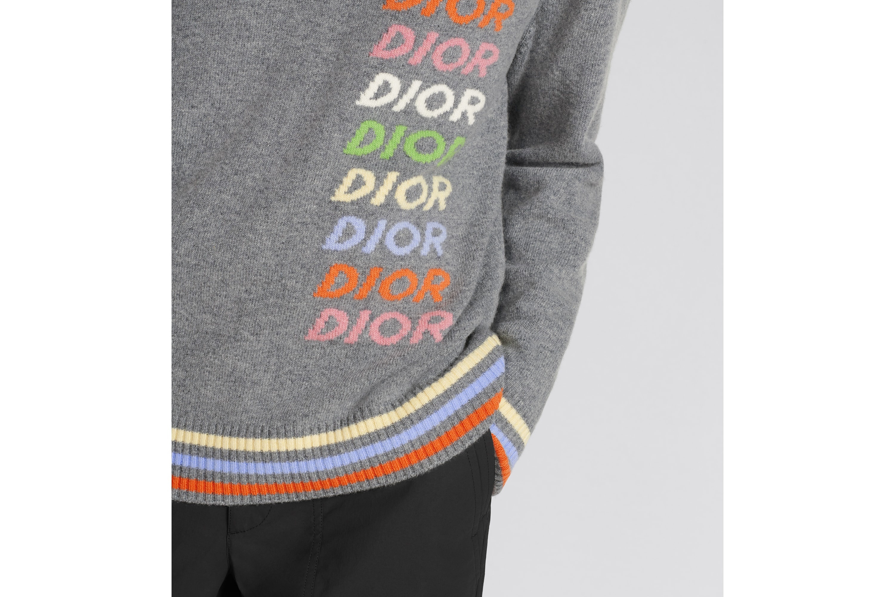 Sweater - 7