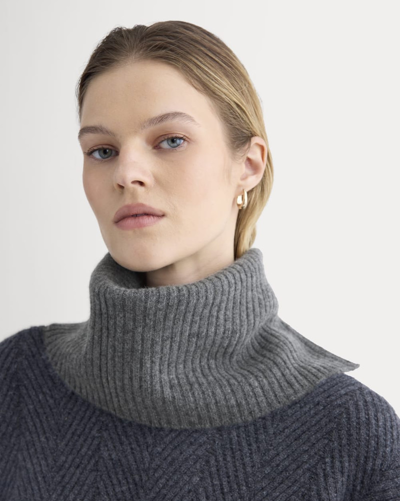 CASHMERE SNOOD 3