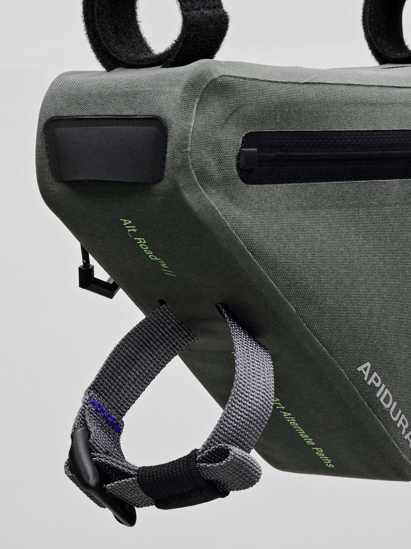 MAAP x Apidura Frame Pack 1 L 4