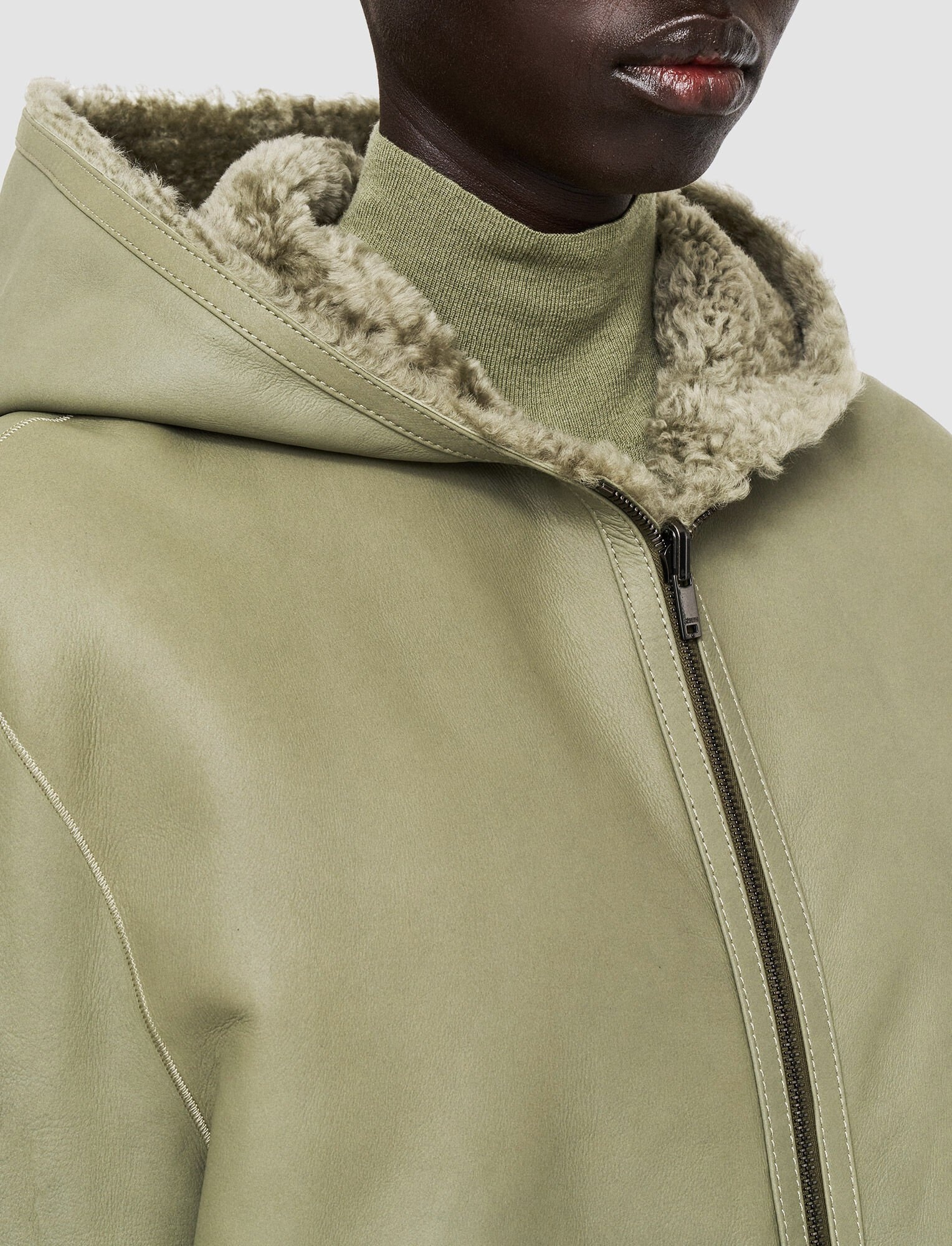 Reversible Shearling Cosser Coat - 5