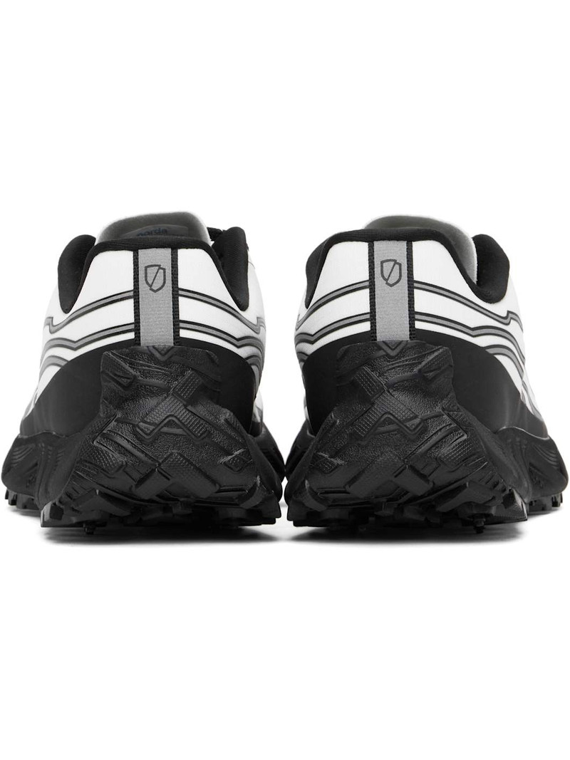 White 002 Sneakers 2