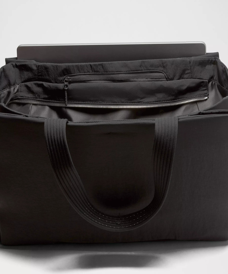 Triple Compartment Tote Bag 18L 4
