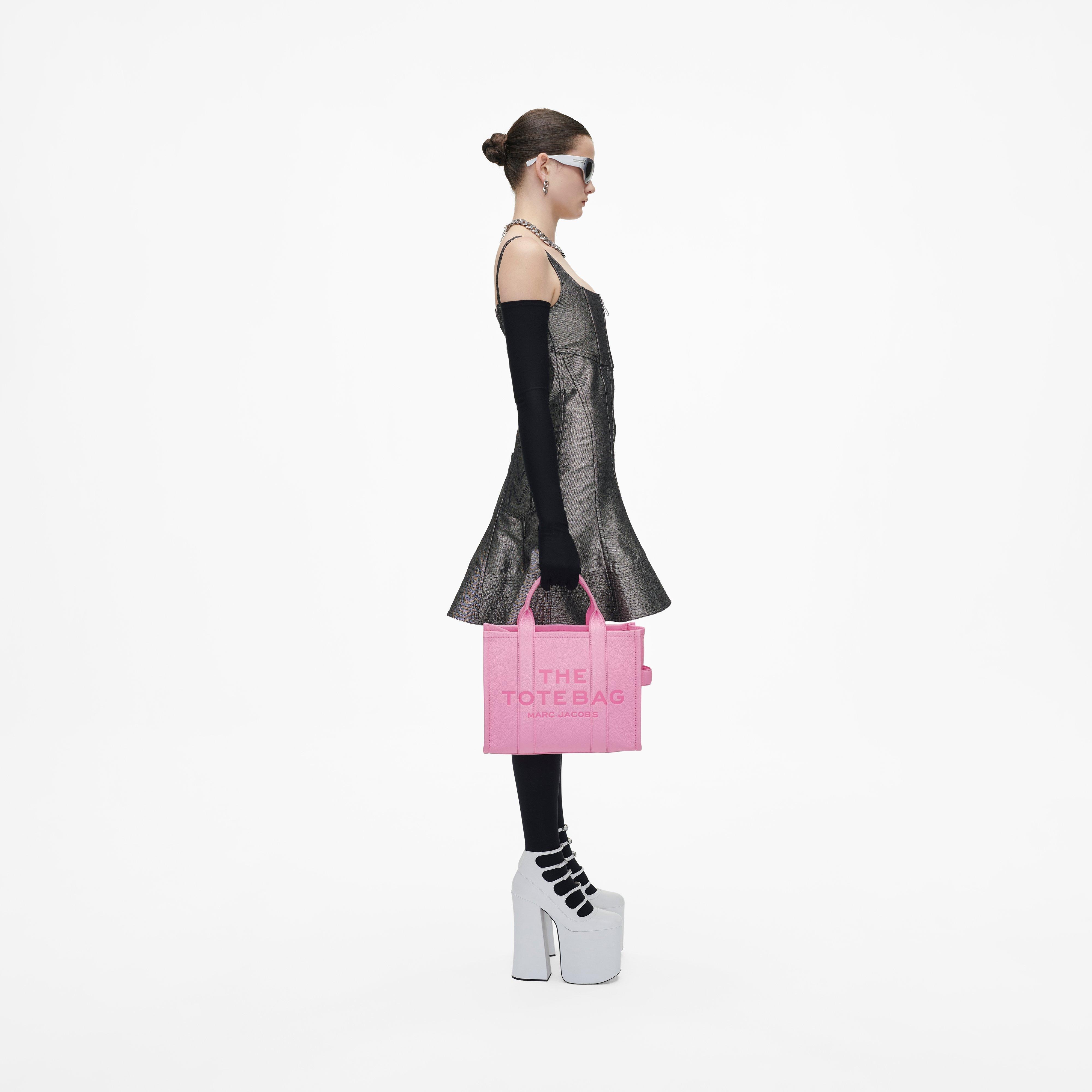 THE LEATHER MEDIUM TOTE BAG - 8