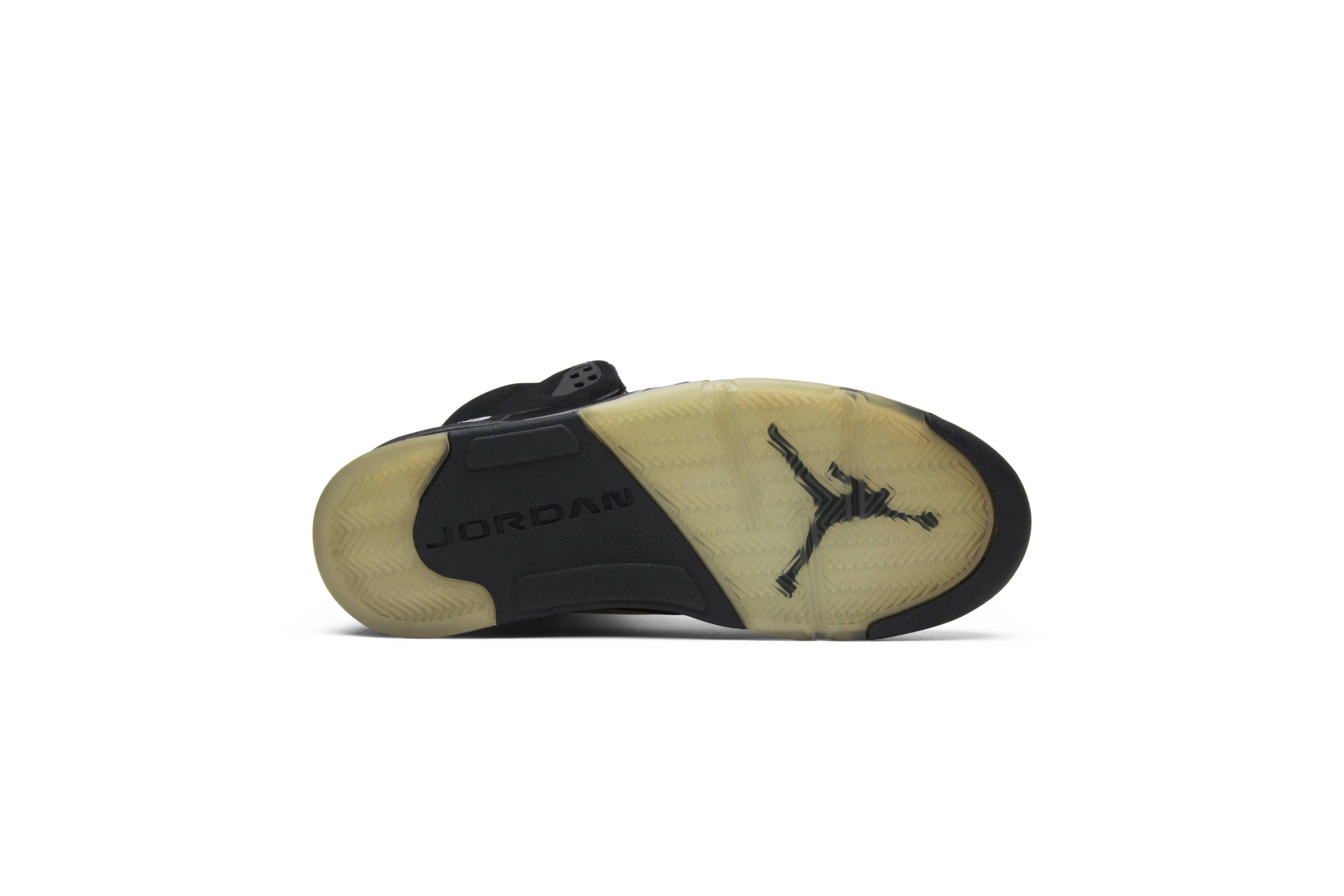 Air Jordan 5 Retro 'Metallic' 2007 - 4
