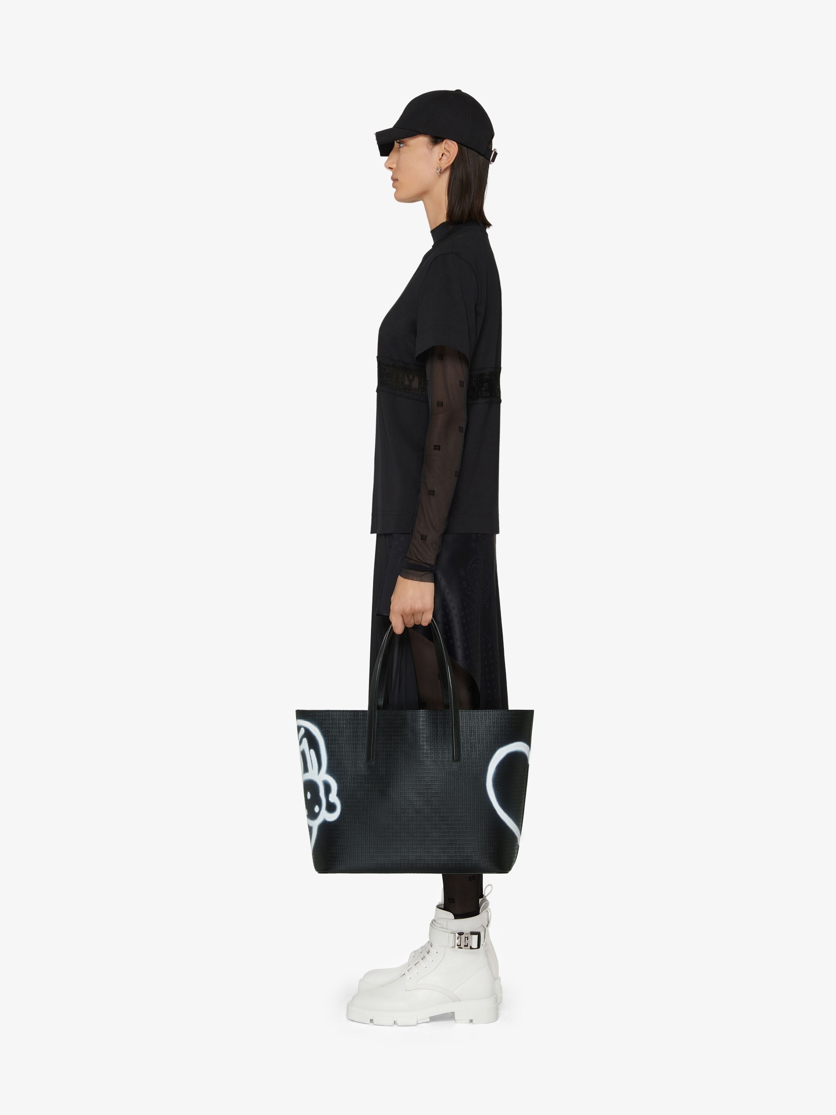 WING SHOPPING BAG IN 4G LEATHER WITH TAG EFFECT PRINTS - 2