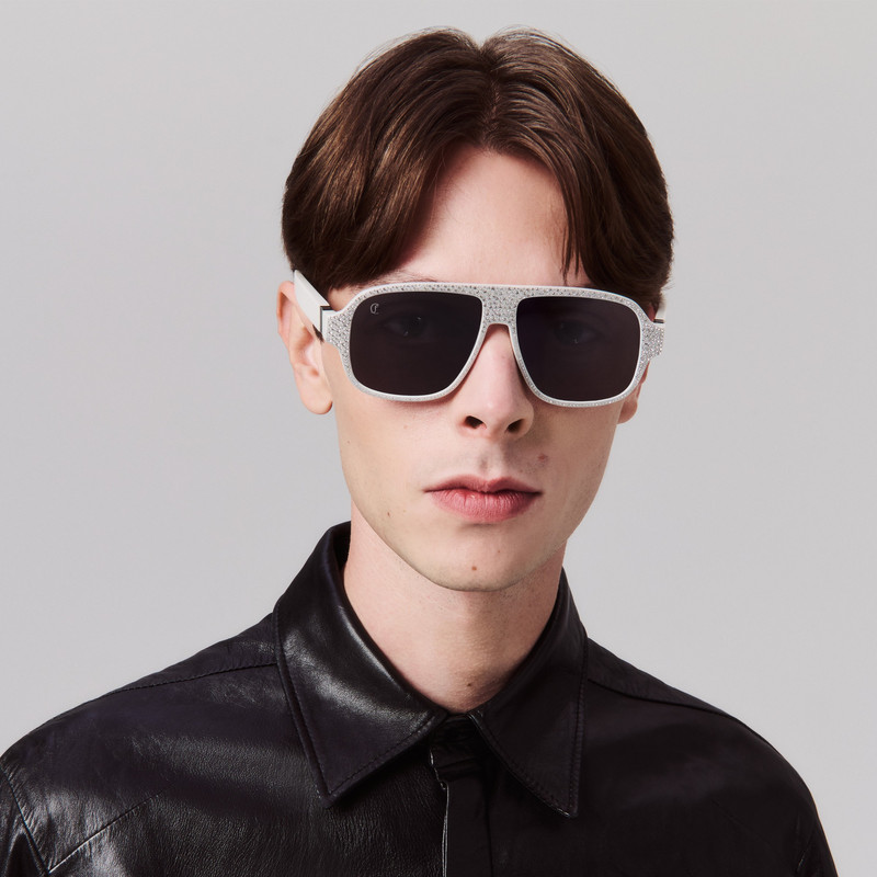 Christian Louboutin Diamond Roller LB0032 outlook