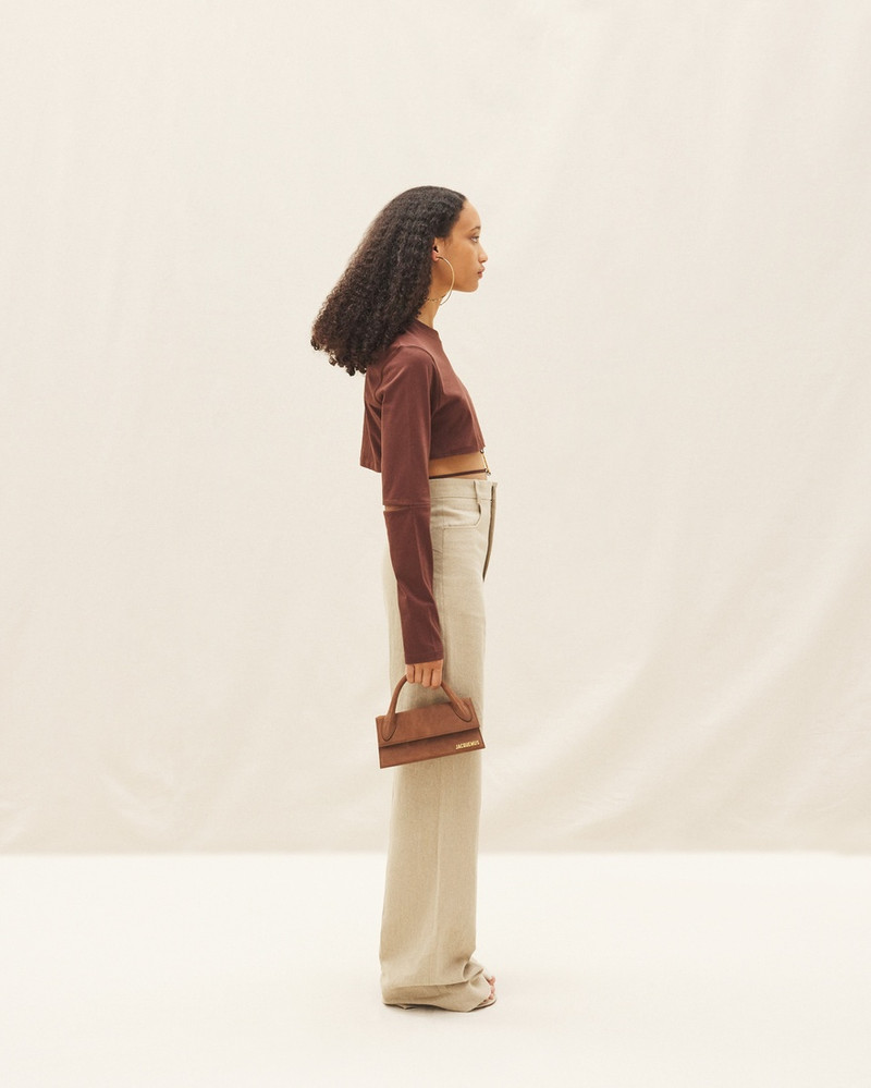 JACQUEMUS Le Chiquito long outlook