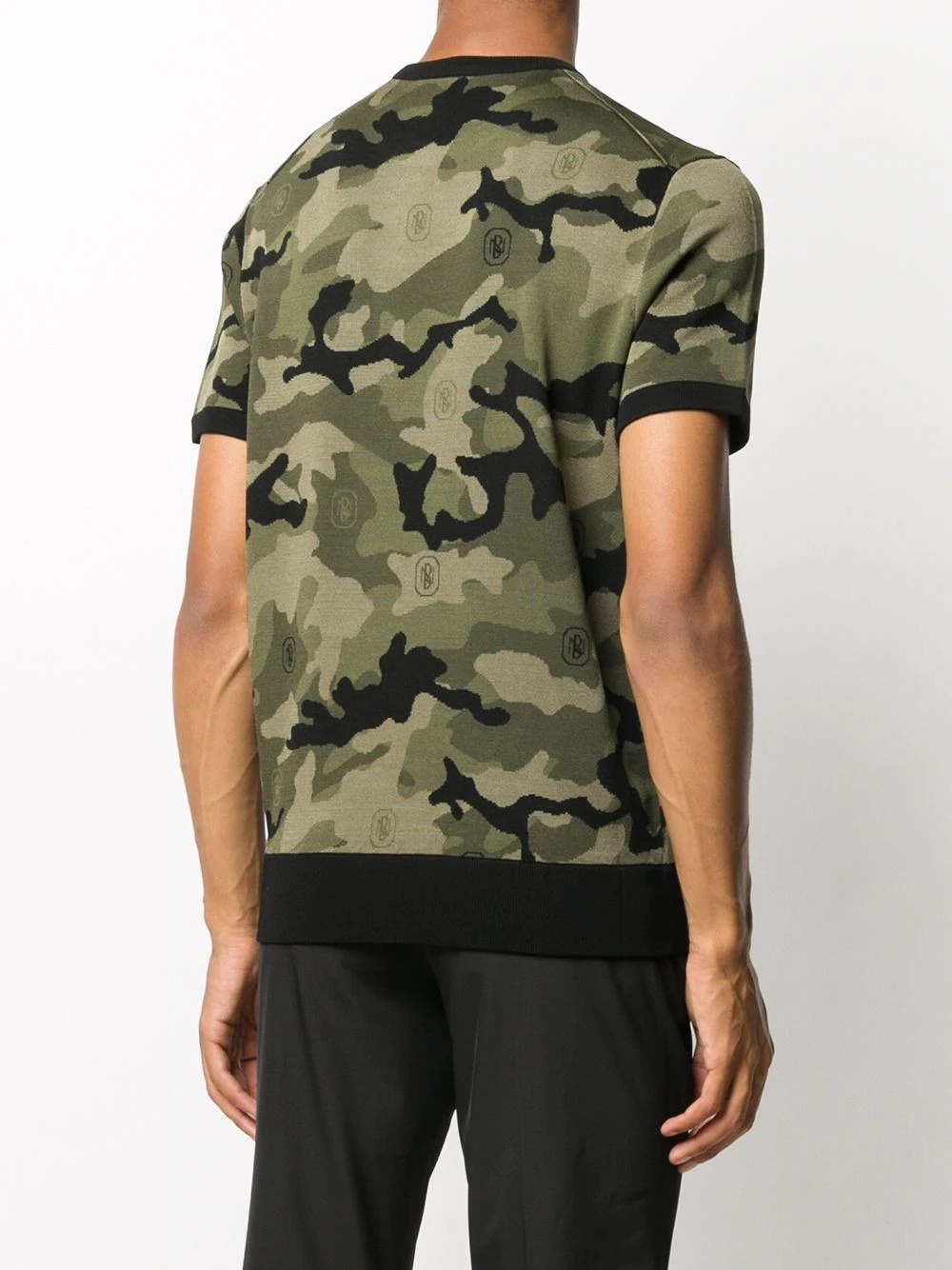 camouflage-pattern T-shirt - 4