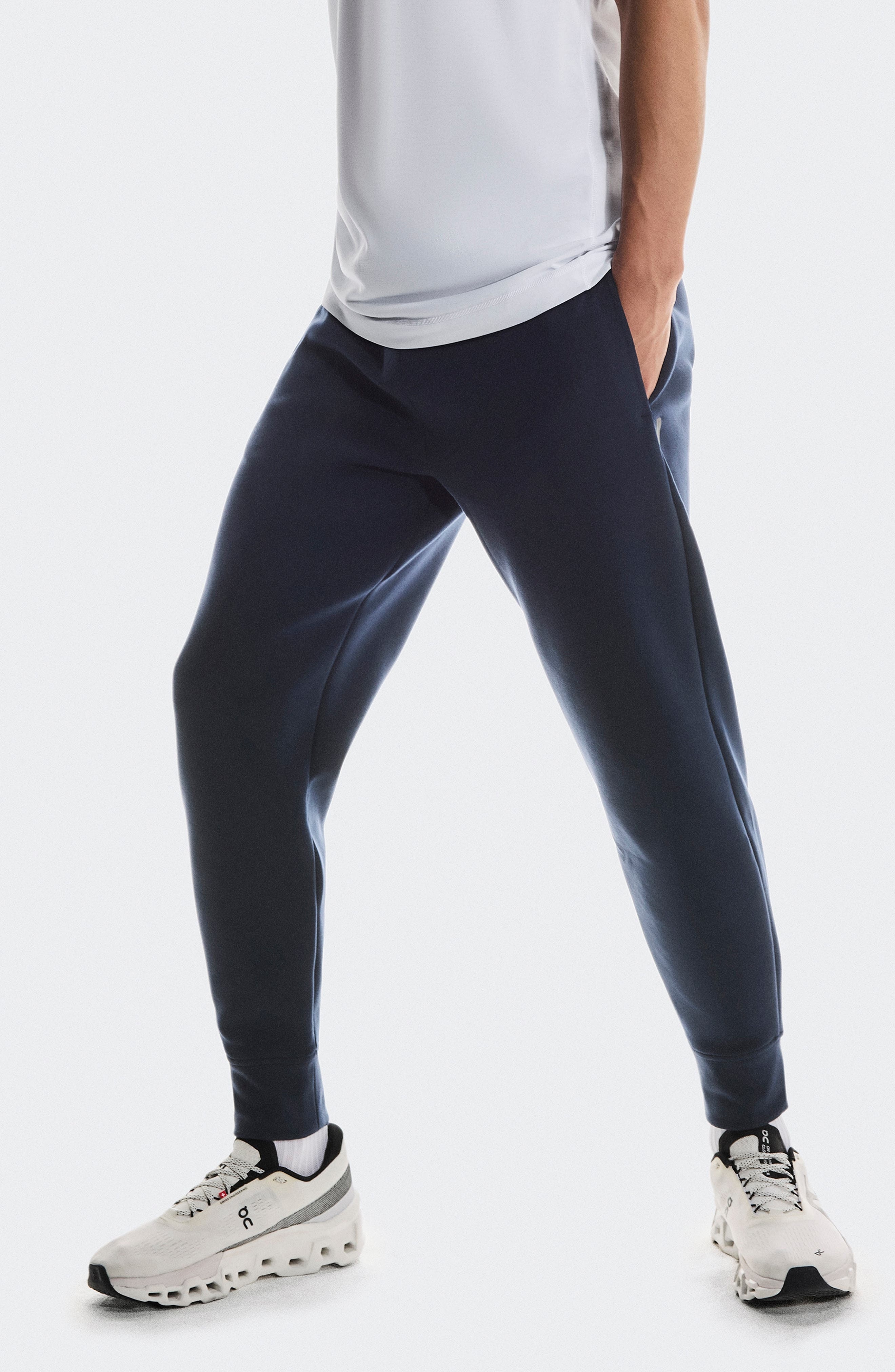 On Focus Tech Joggers O in Navy at Nordstrom - 3