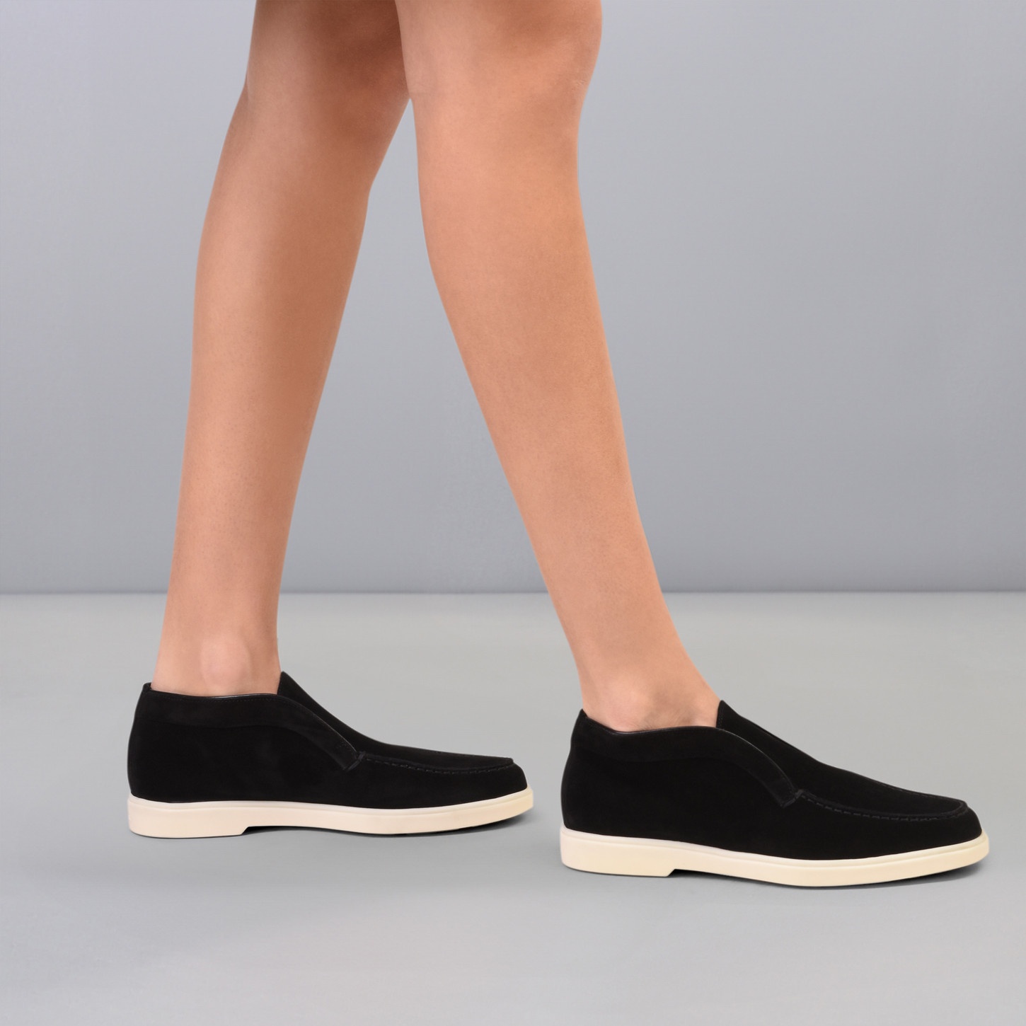 Women’s black suede desert boot - 2