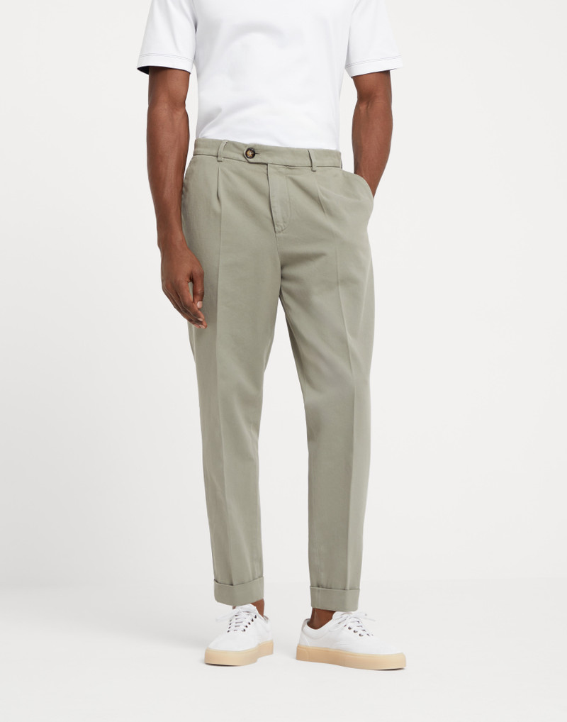Garment-dyed leisure fit trousers in twisted cotton gabardine with pleat 1