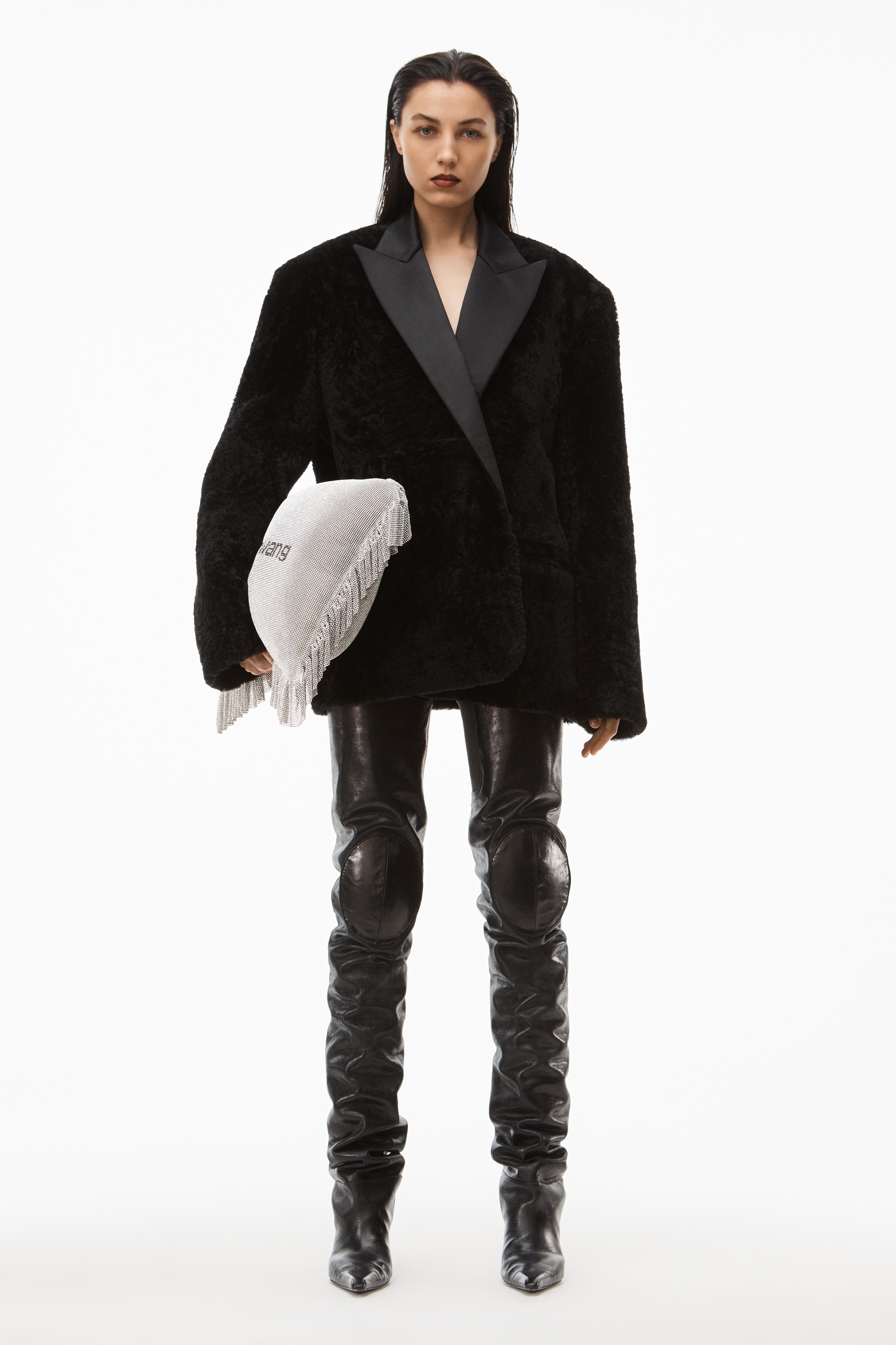 tuxedo coat in short curly shearling - 2