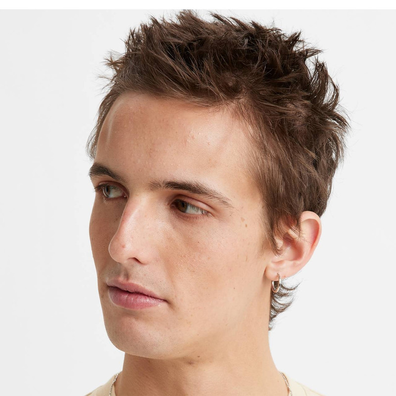 THE ESSENTIAL T-SHIRT 5