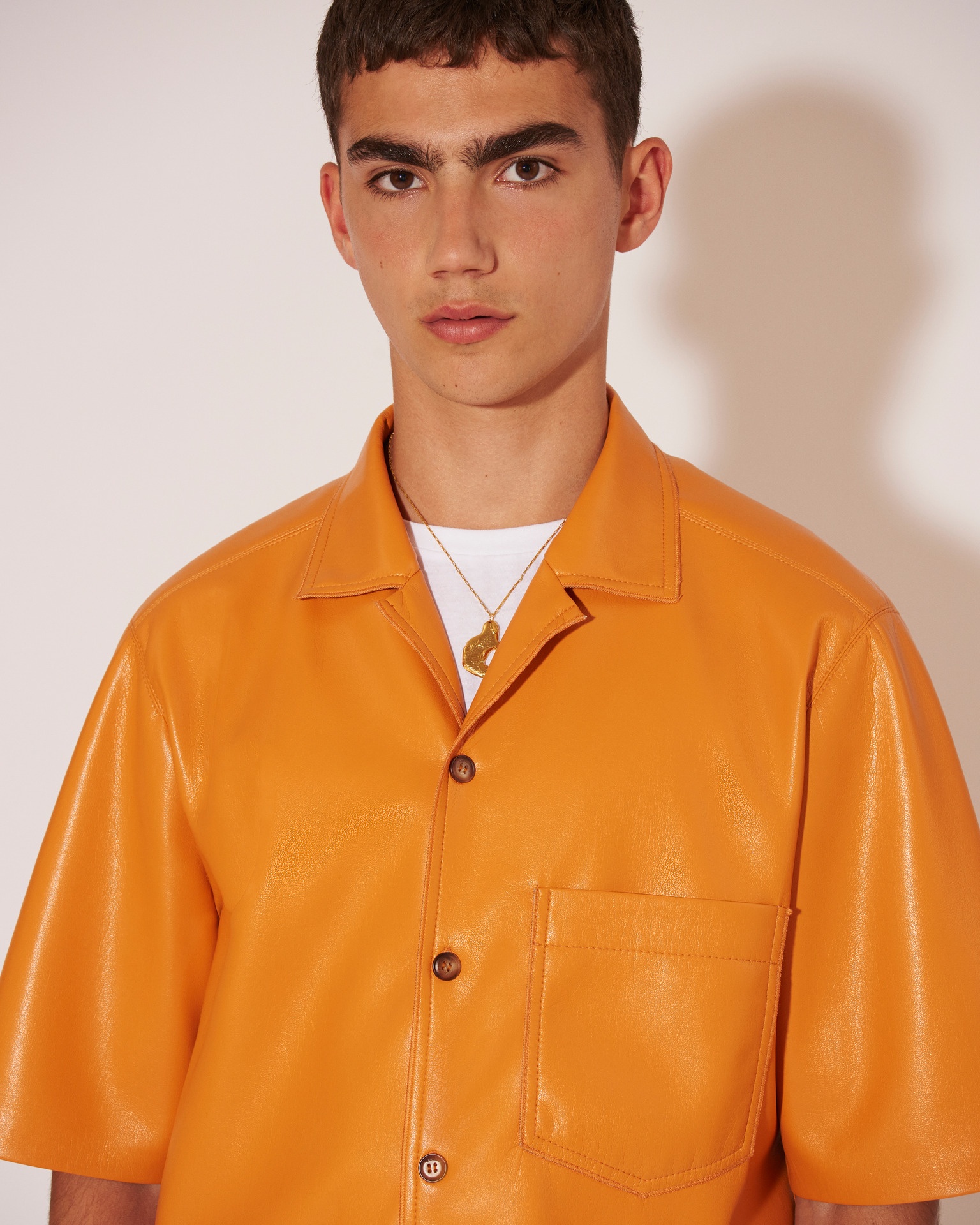 BODIL - Vegan leather shirt - Orange - 5