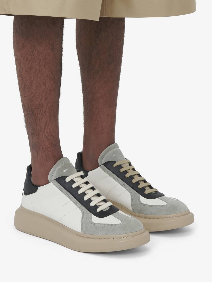 Oversized Retro Sneaker - 2
