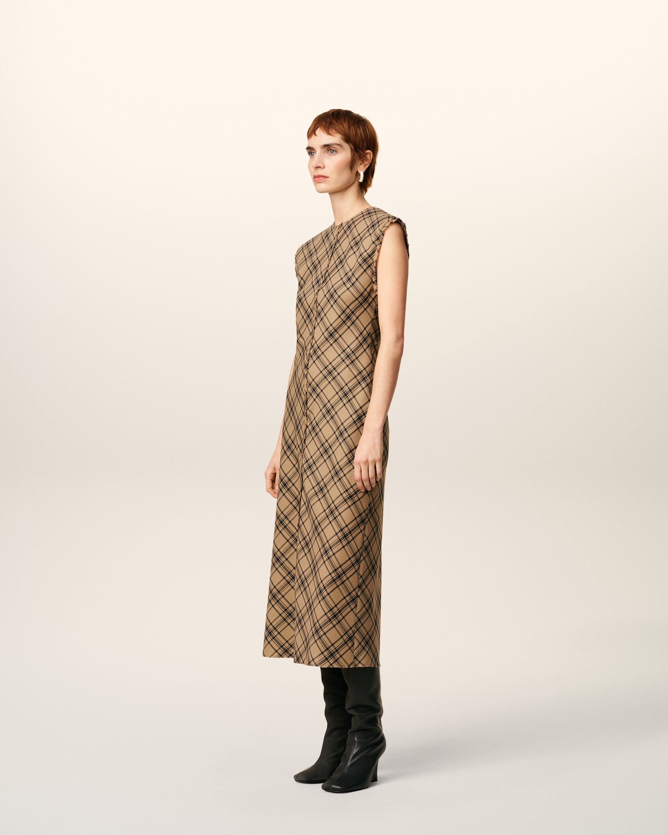 BROWN WOOL LONG CHECKED DRESS - 6