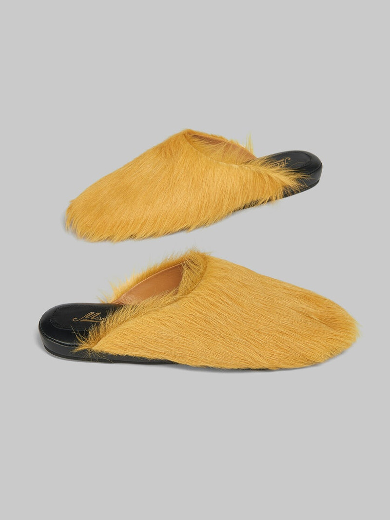 YELLOW LONG-HAIR CALFSKIN FUSSBETT SABOT 5
