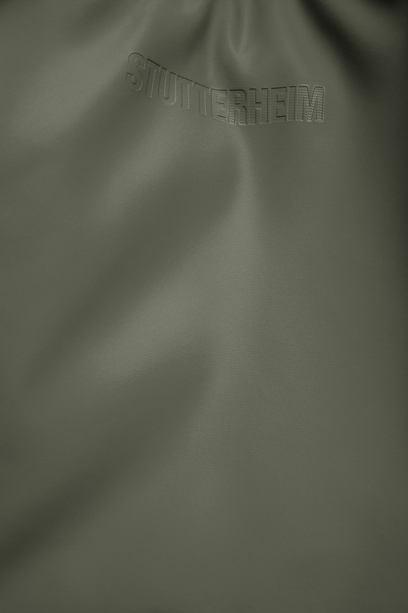 Stutterheim Svea Puffer Bag Khaki Green outlook