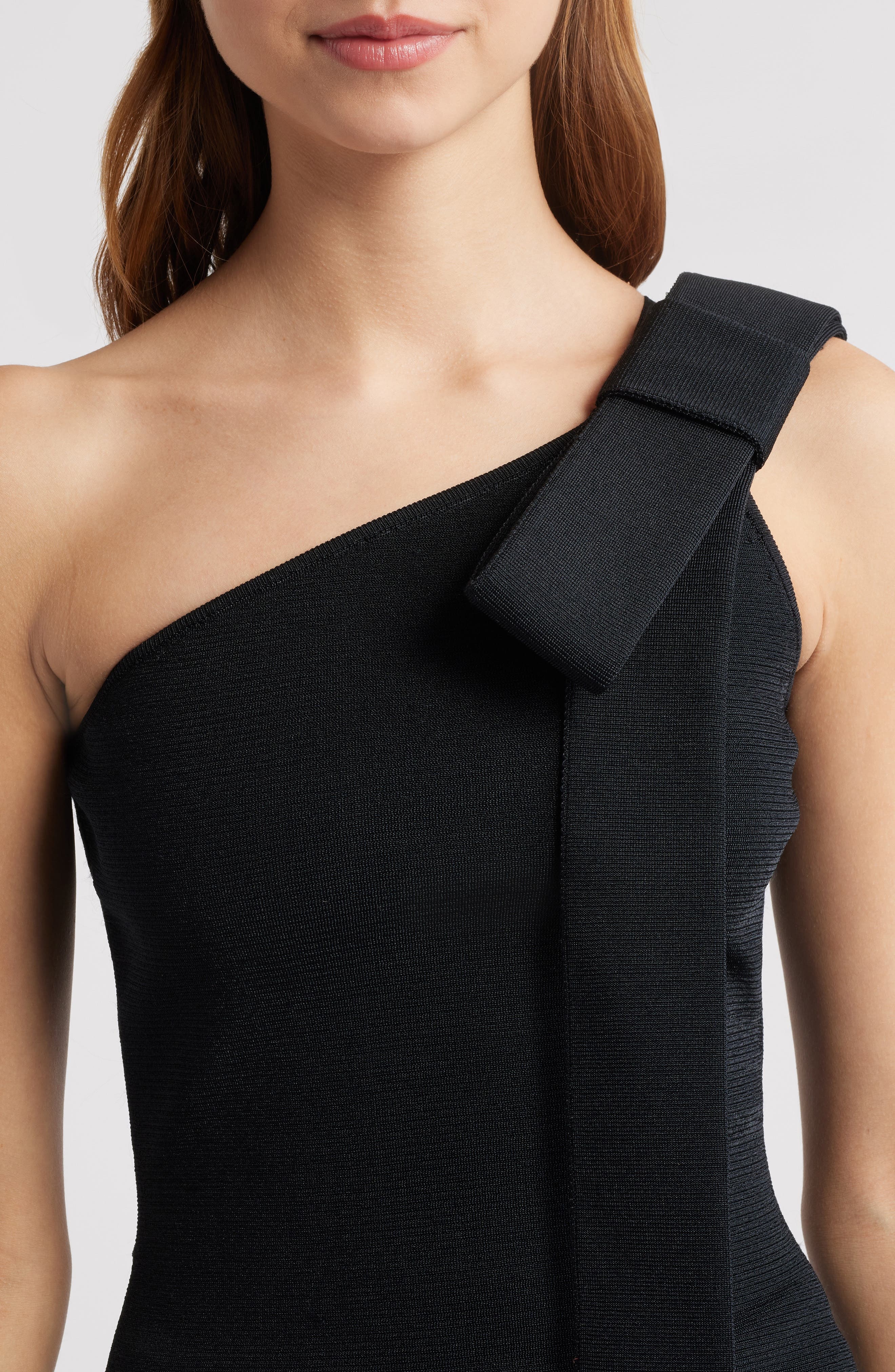 Cult Gaia Nomi Bow Detail One-Shoulder Sweater in Black at Nordstrom - 4