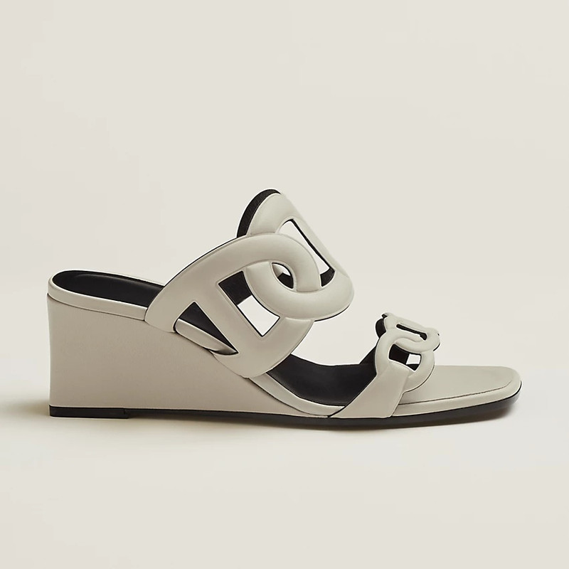 Hermès Figari 55 sandal outlook