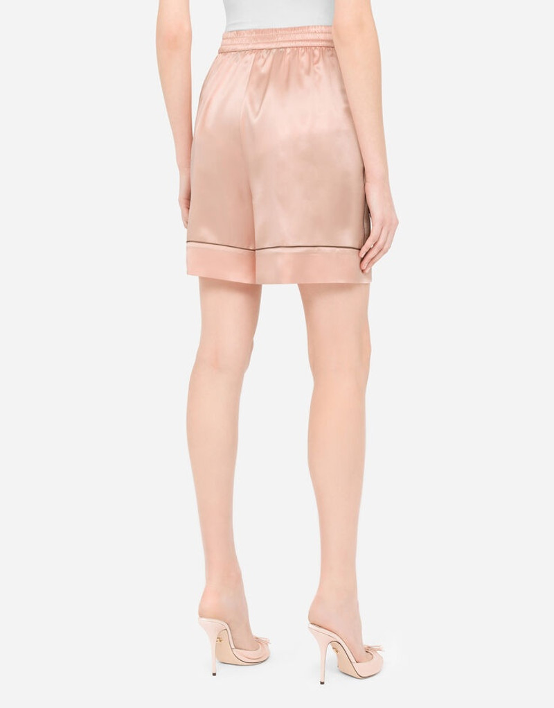 Satin shorts with piping 5