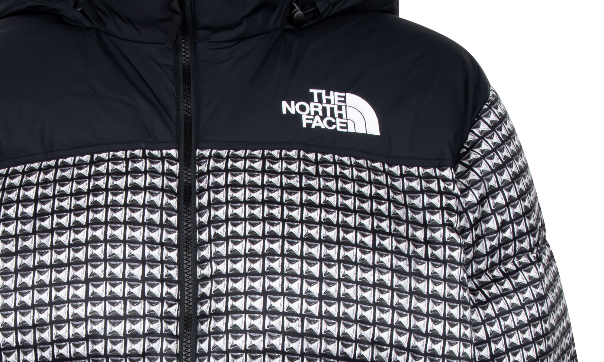 TNF Studded Nuptse Jacket - 2