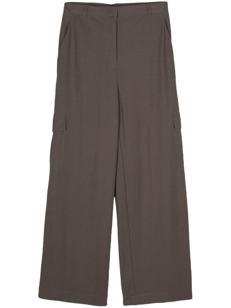 straight-leg cargo trousers 1