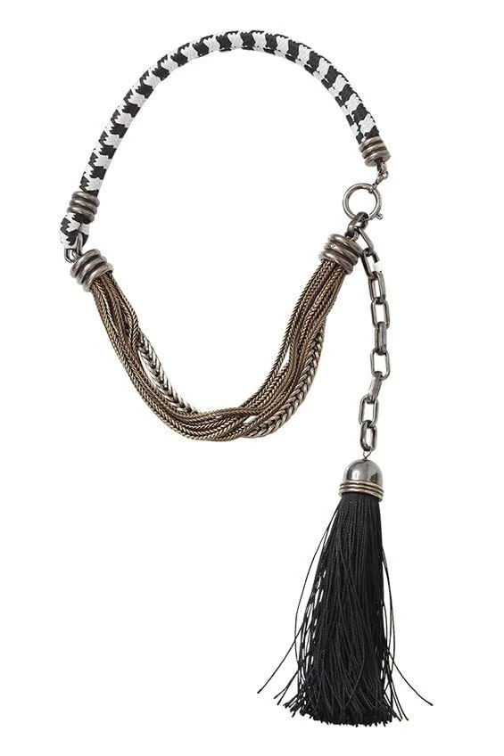 Vita Short Tassle Necklace - 1
