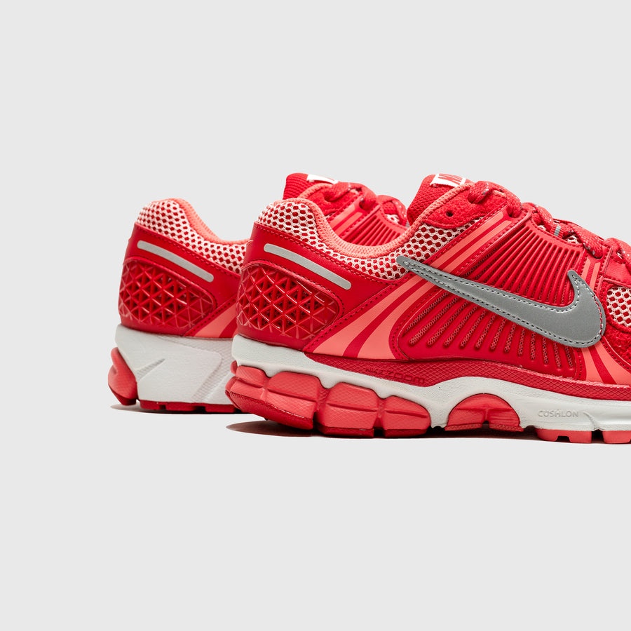 Nike ZOOM VOMERO 5 PRM  display picture 3
