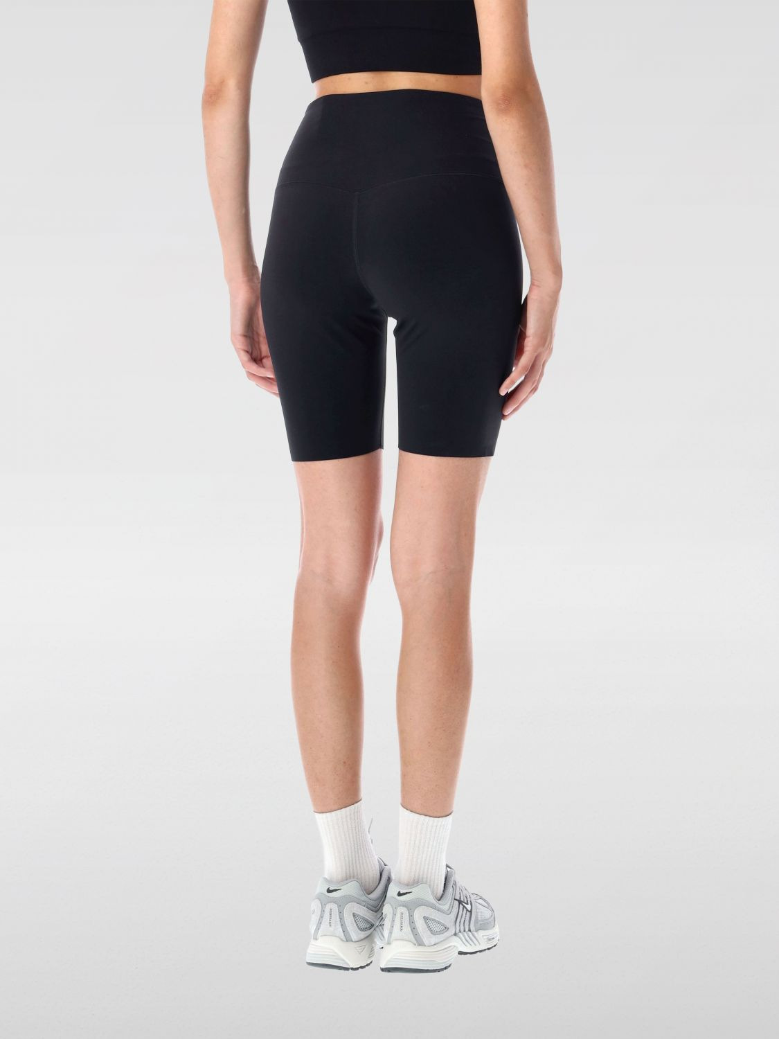 Short woman Nike - 2