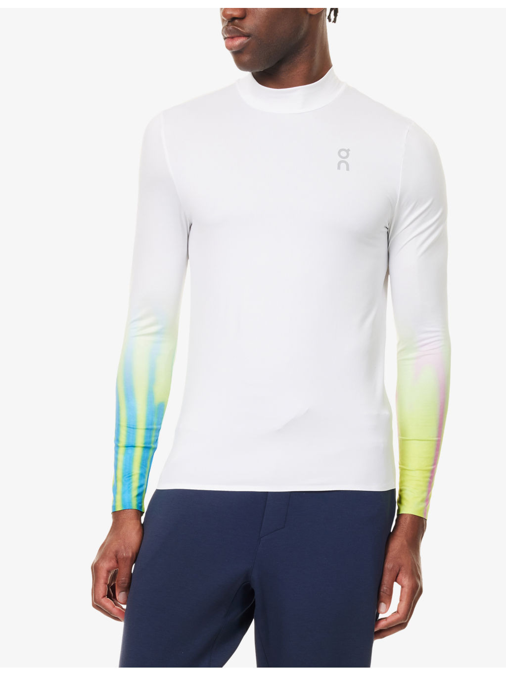On Pace Long-Sleeve Stretch-Woven T-Shirt - 3