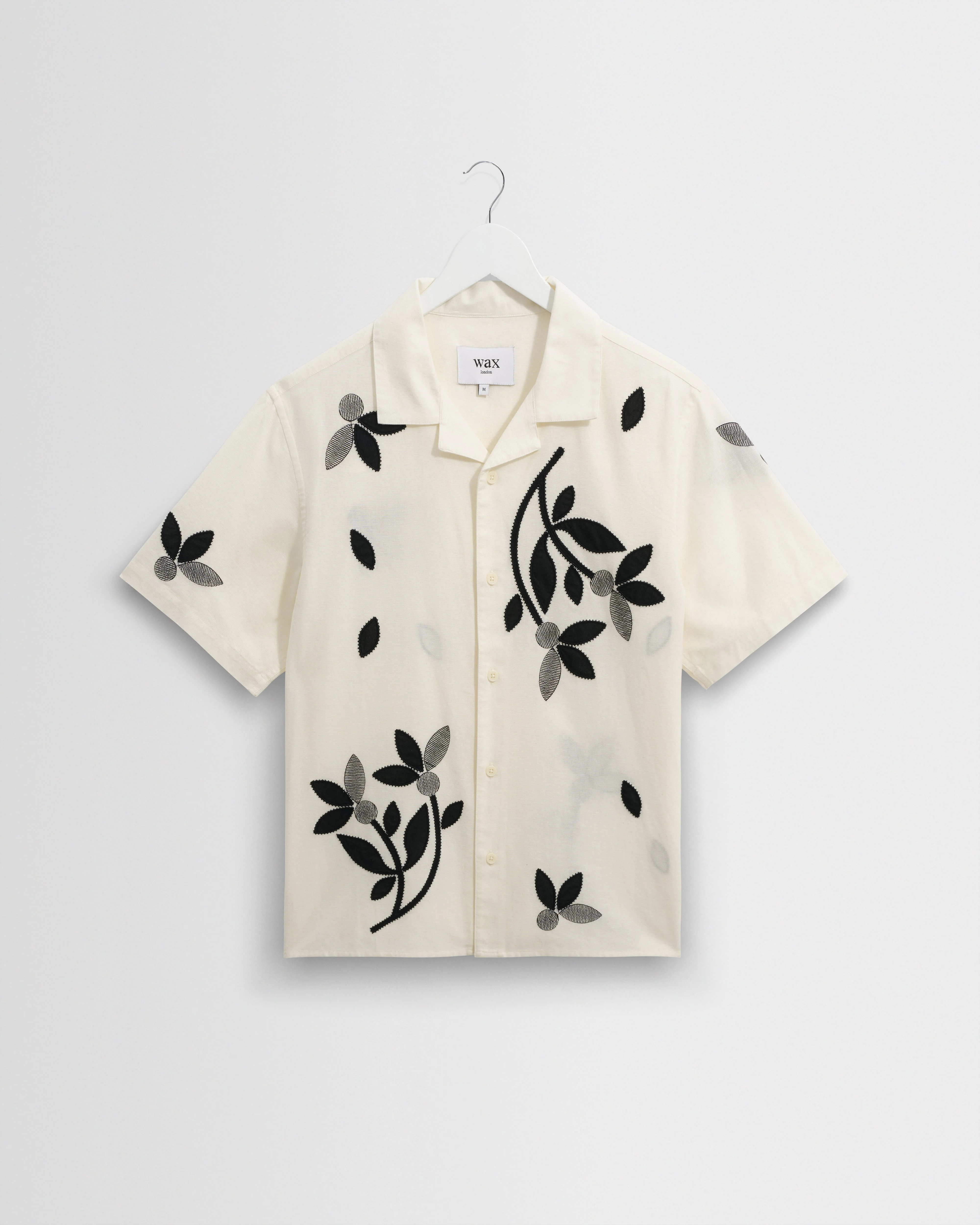 Didcot - Ecru And Black Bloom Applique Short-Sleeve Shirt - 1