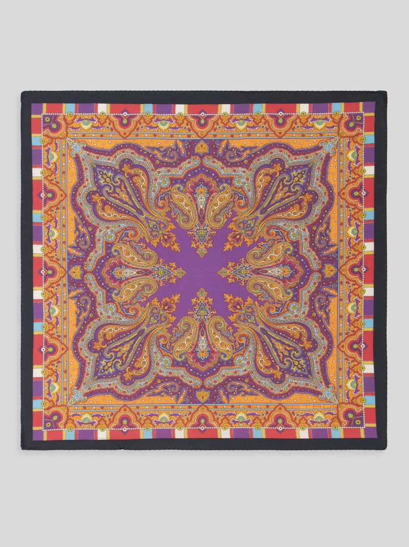 POCKET SQUARE WITH PRINT 1