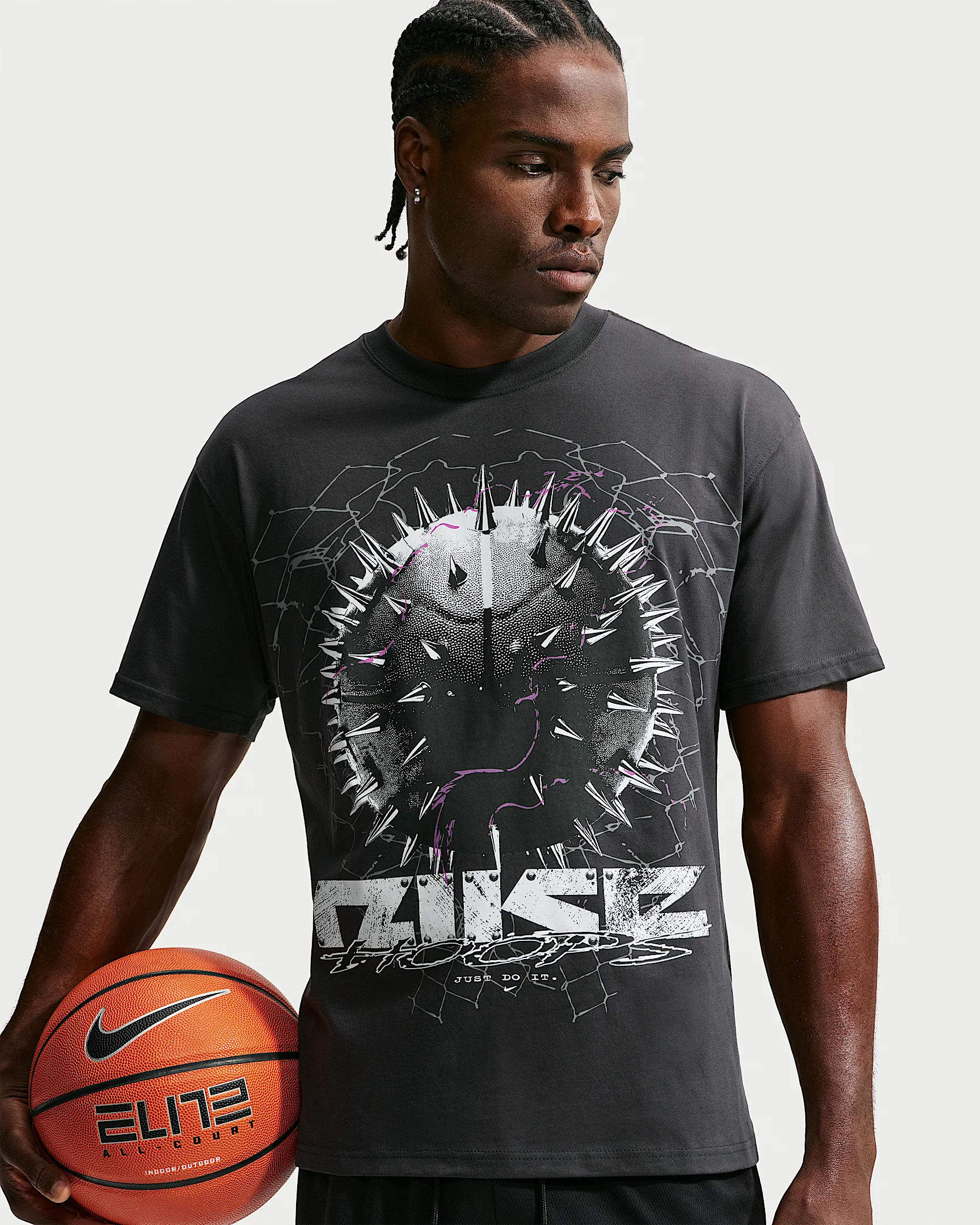 Nike Men's Basketball T-Shirt - 1