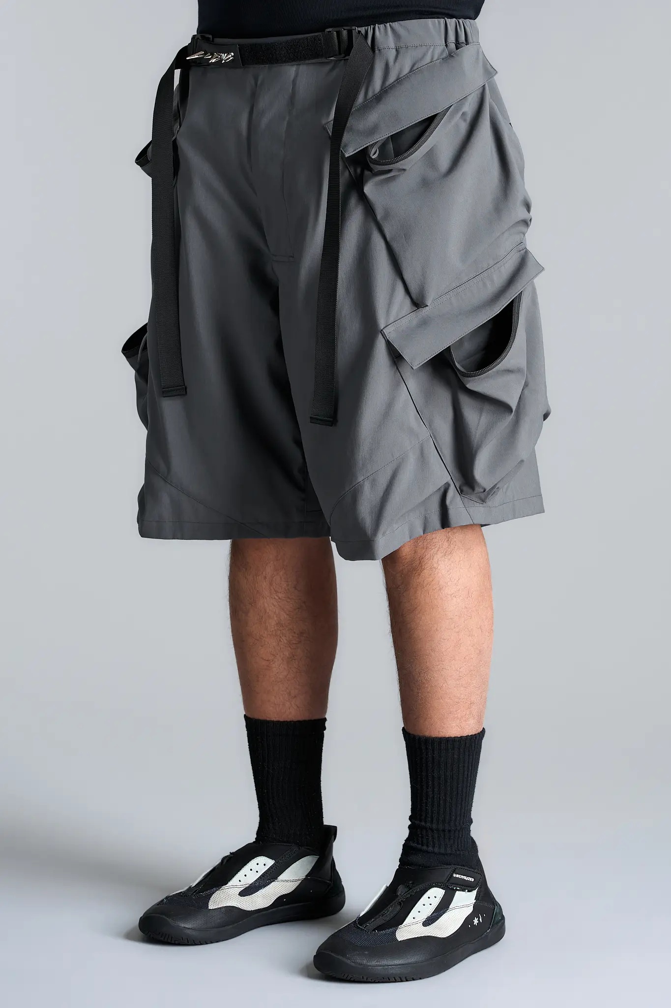 SP56A-M Nylon Stretch Double Cargo Short Pant Gray - 12