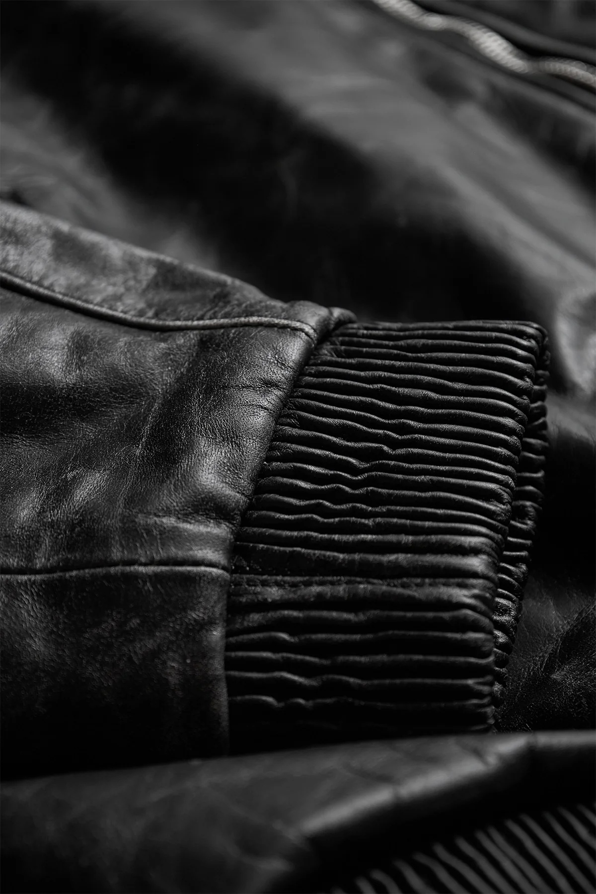 Kusikohc Leather Bomber Jacket - 3