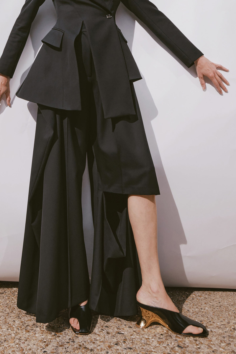 SLIT KNEE TROUSERS BLACK 3