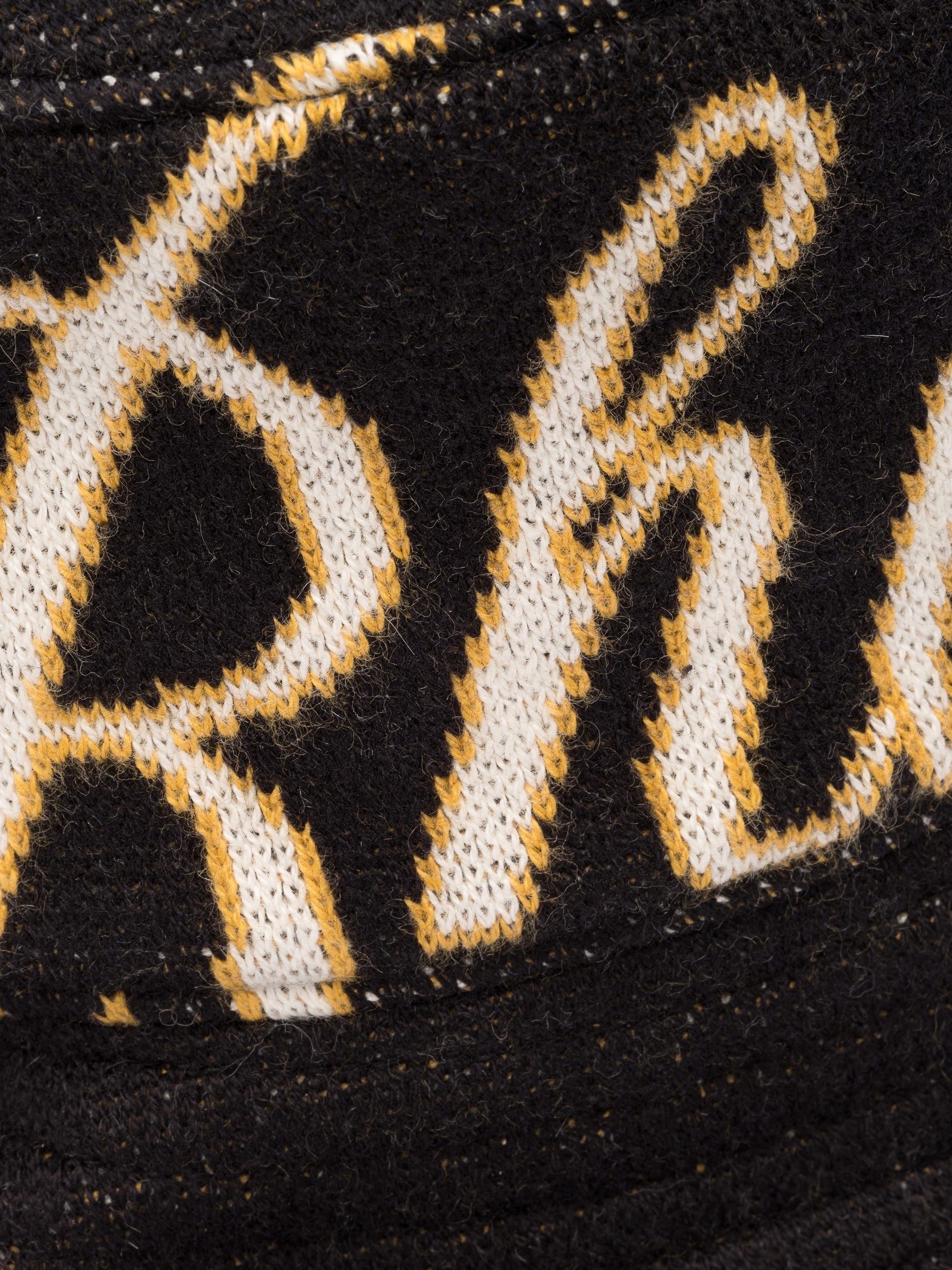 KNIT SCRIPT BUCKET HAT - 3