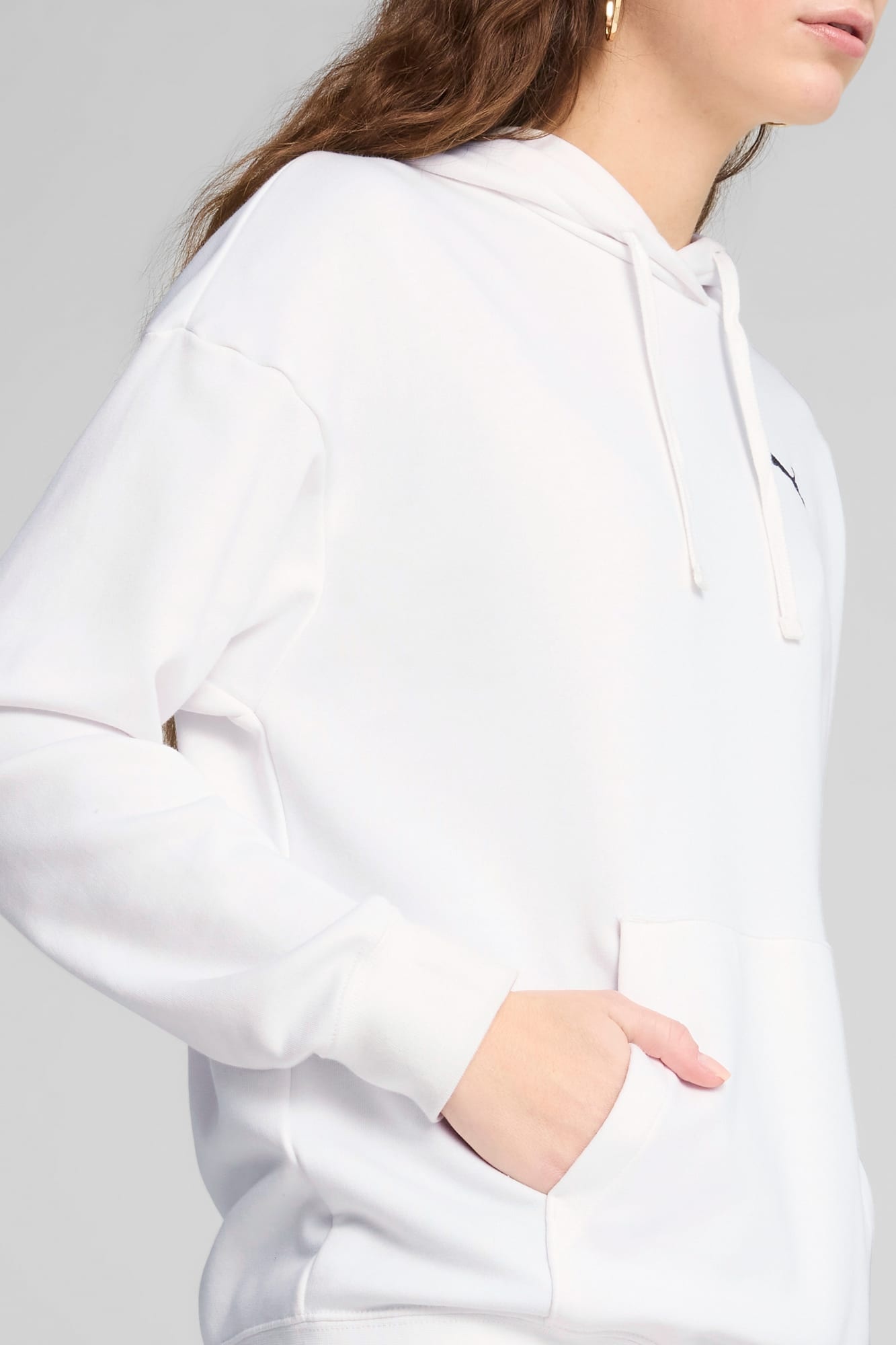 Essentials Women's Relaxed Hoodie - 4