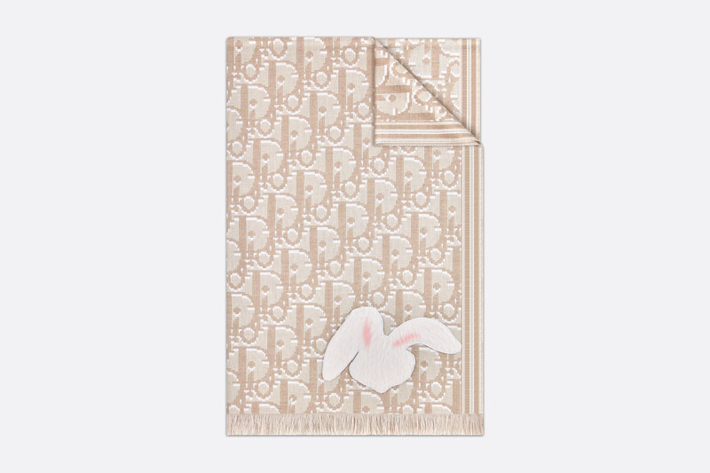 DIOR BY ERL Blanket 1