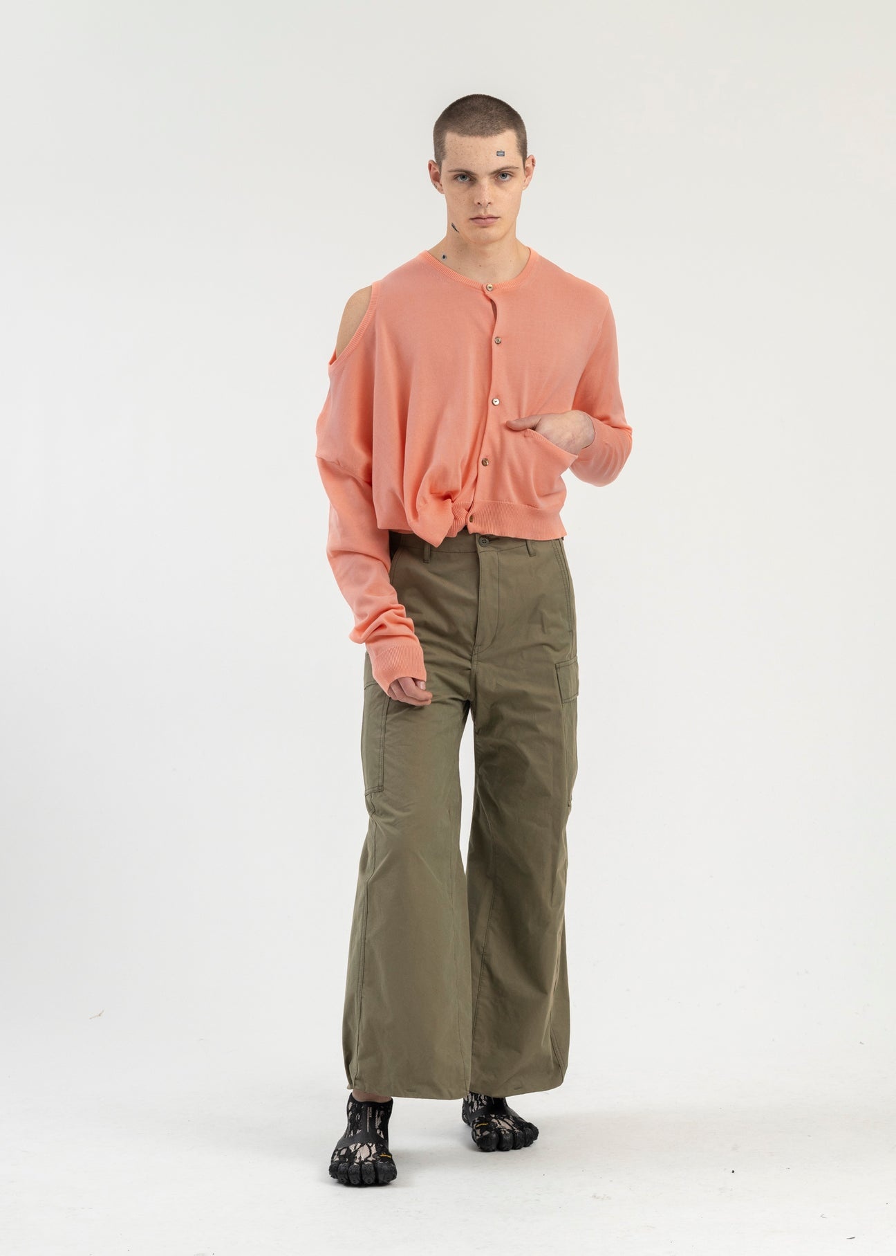 PINK AI IMAGE GENERATION MISTAKE KNITWEAR - 6