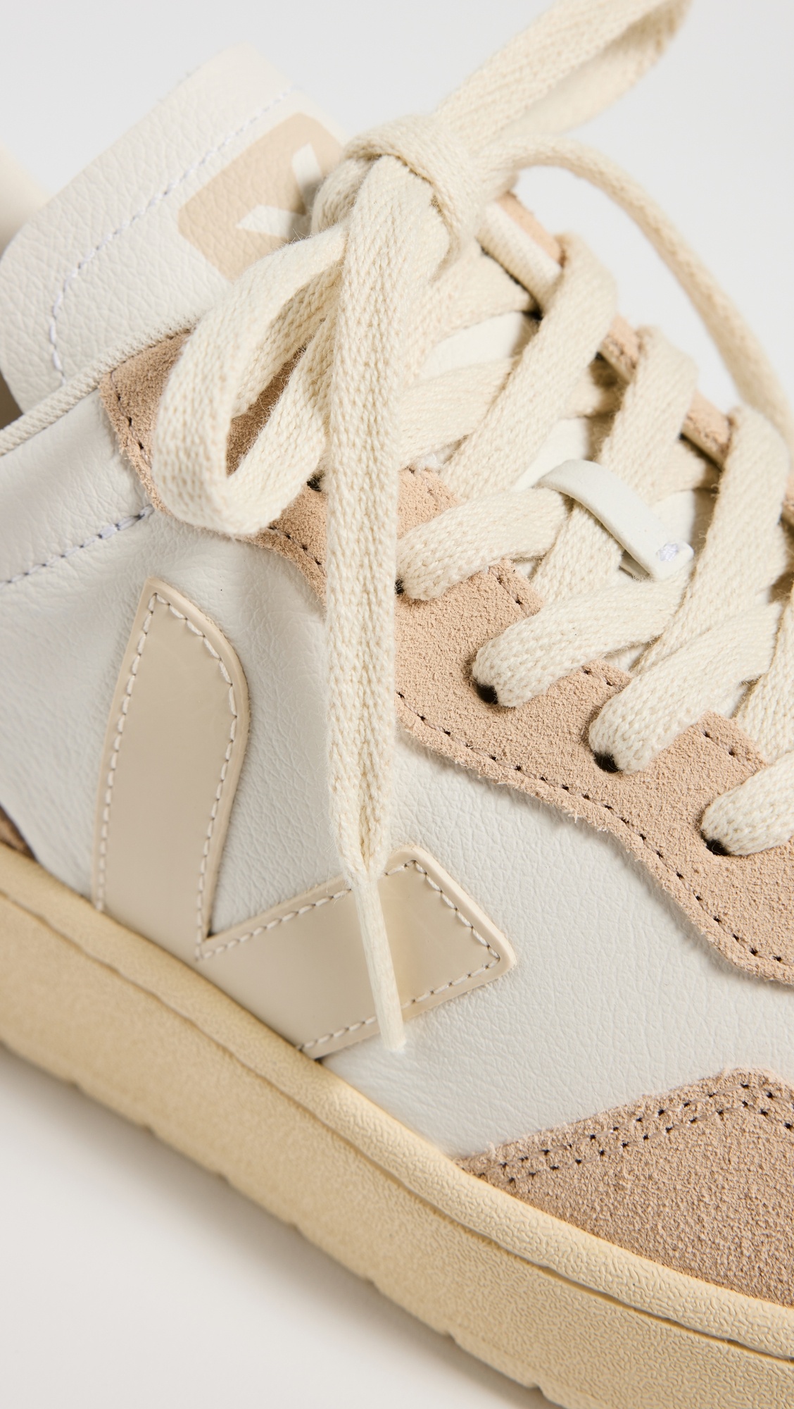 V-90 Sneakers - 5