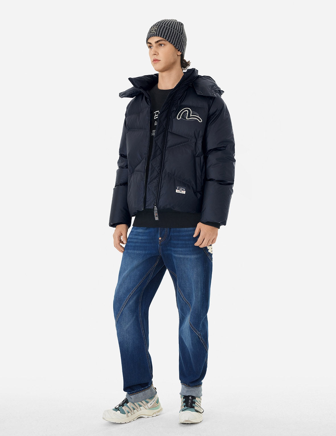 Logos and "Wheel of Wisdom" Embroidery Fashion Fit Down Jacket - 4