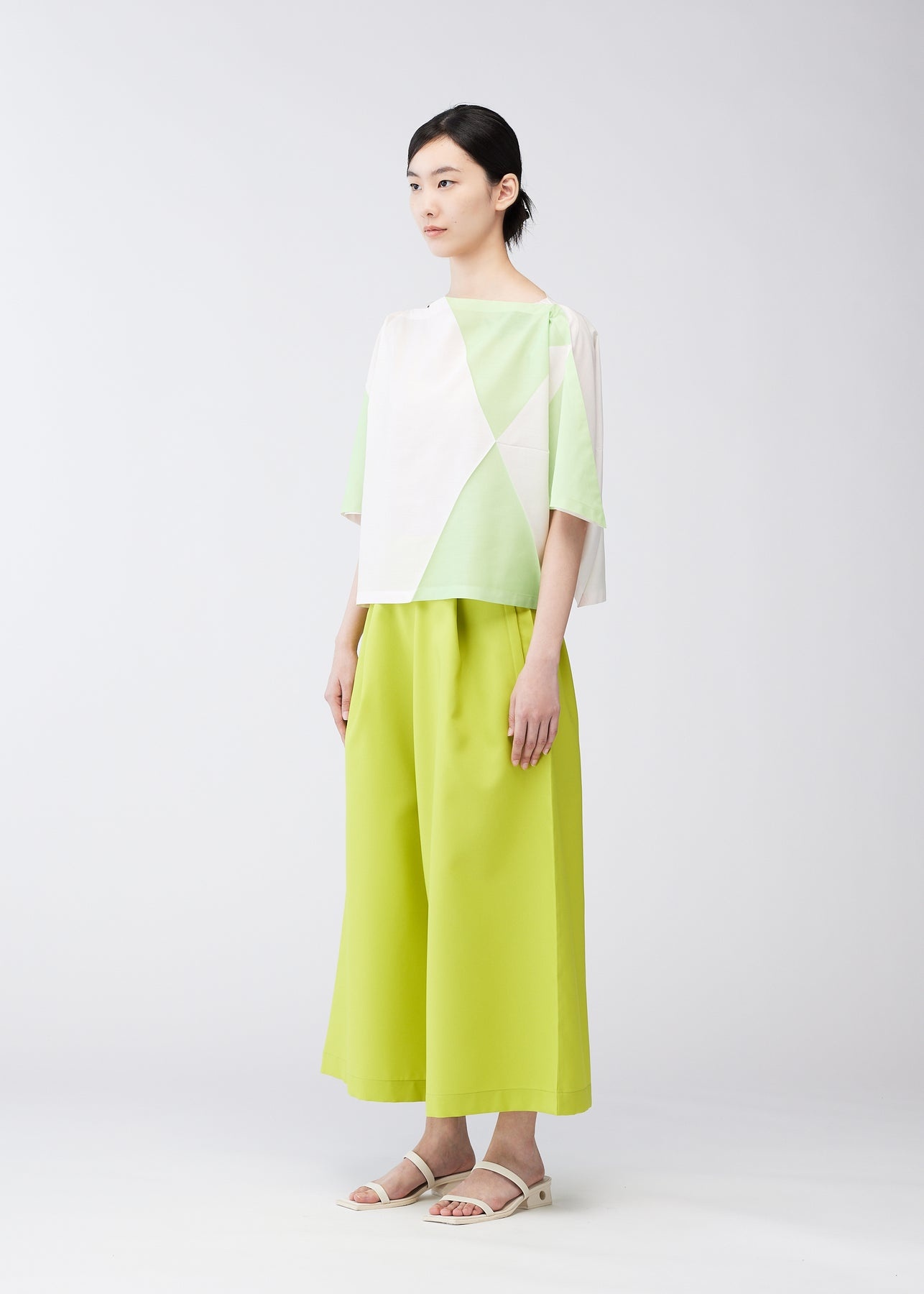 TRIANGLE PRINT T - 5